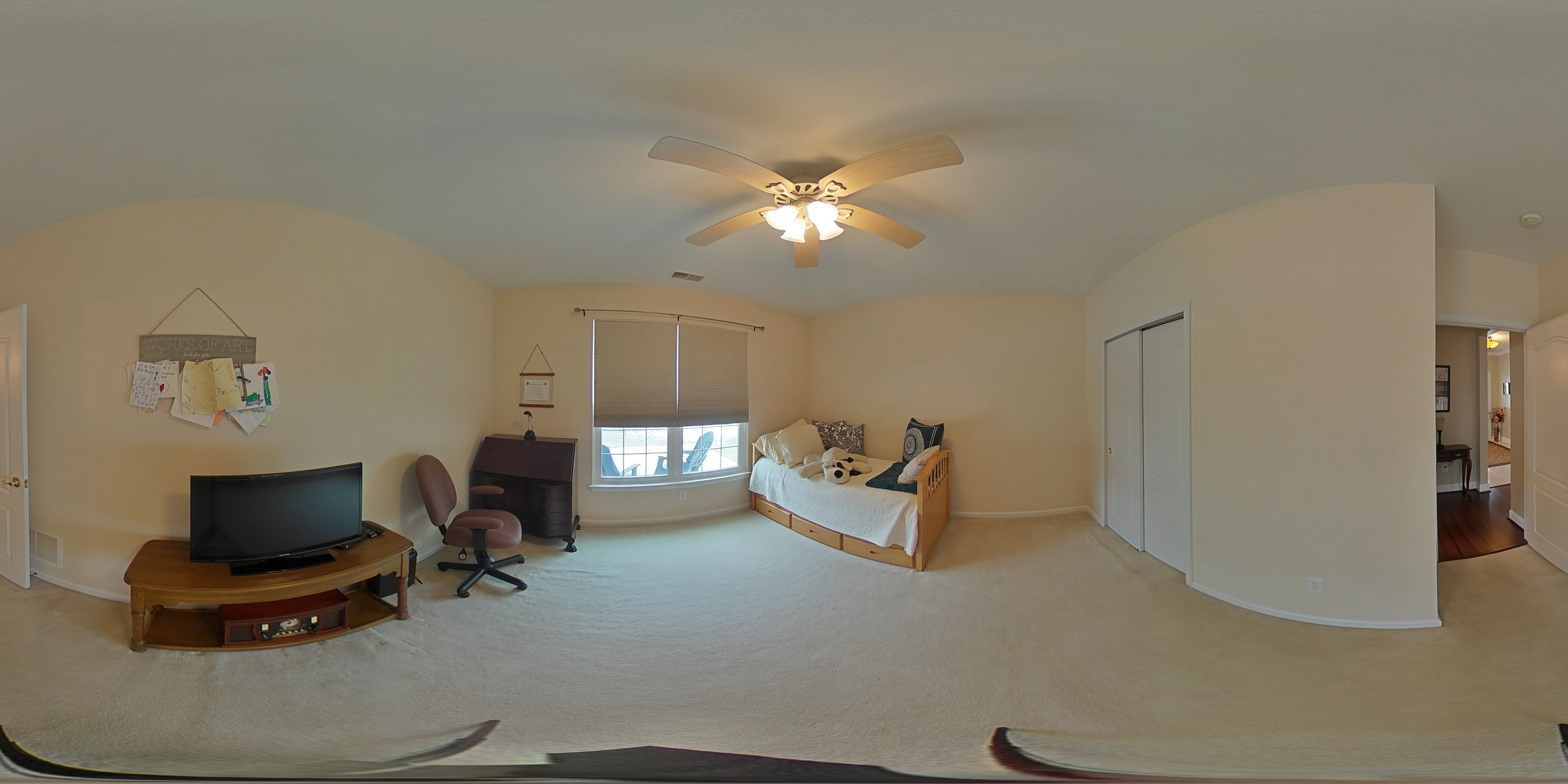 590 whispering trail