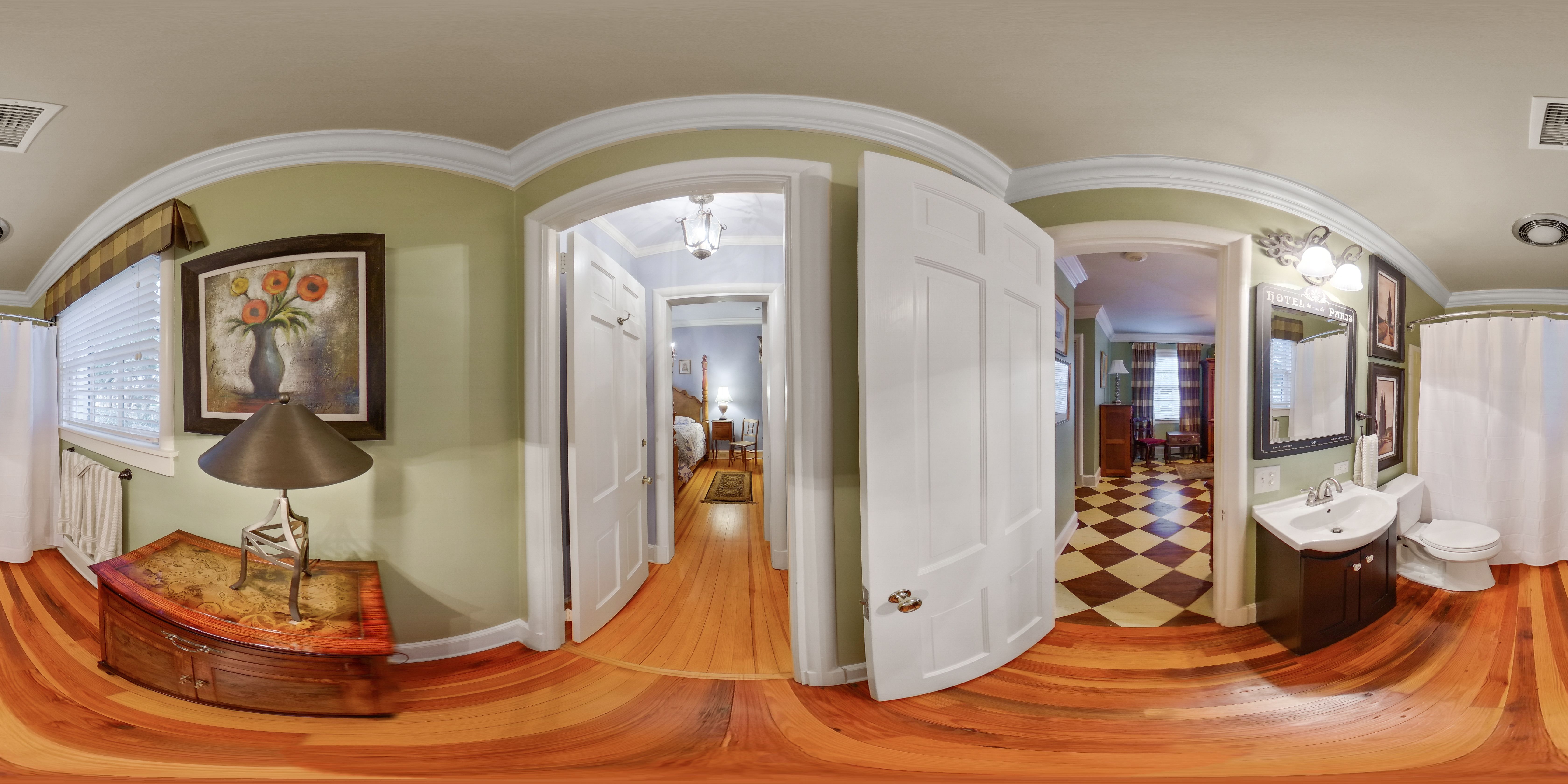 5517 Woodside Avenue