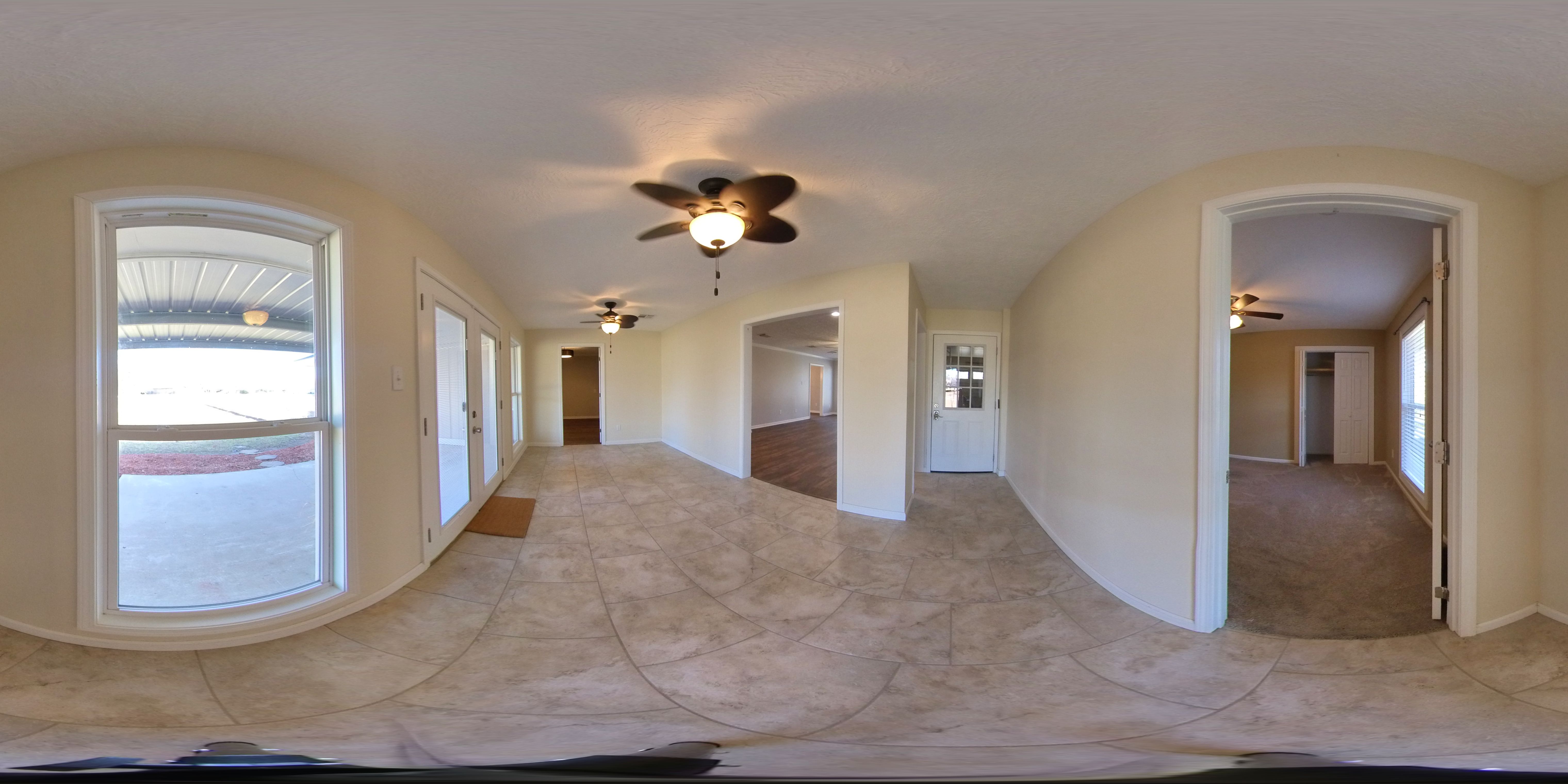 470 E Park Manor, Moss Bluff, LA